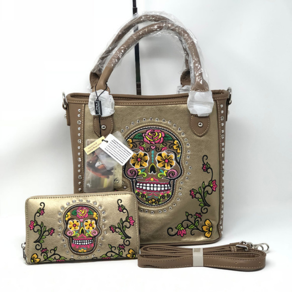 Montana West Handbags - Montana West Sugar Skull Concealed Tote+ Wallet